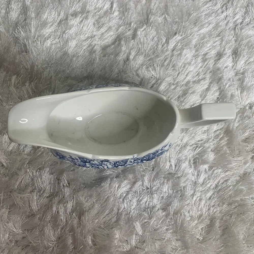 Royal Staffordshire Avondale Ironstone J& G Meakin England Gravy Boat